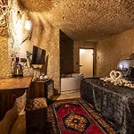 Zuemruetue Anka Cave