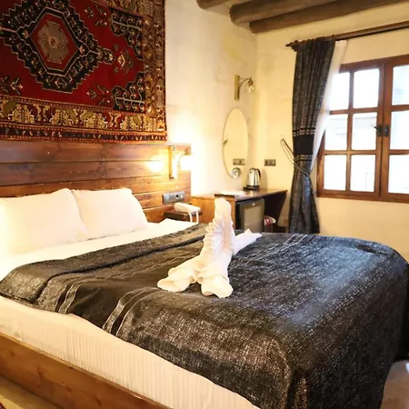 Zuemruetue Anka Cave Hotell