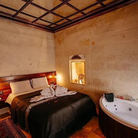 Hotel Zümrütü Anka Cave