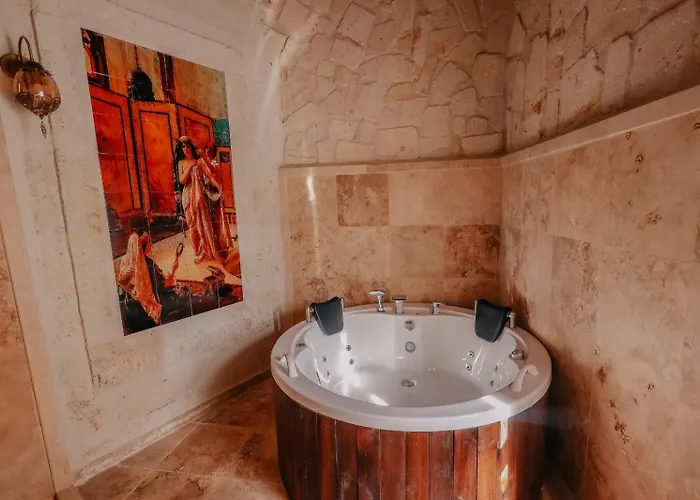 Zuemruetue Anka Cave