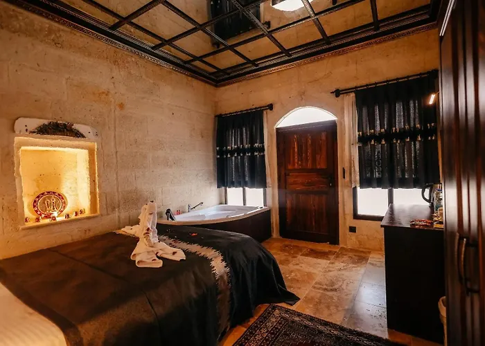 Hotel Zuemruetue Anka Cave